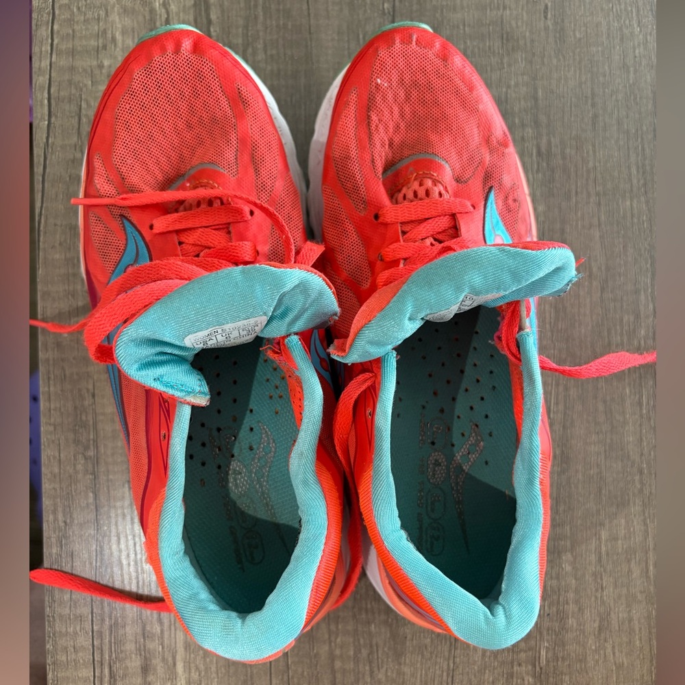Saucony Womens Kinvara5 S10238-2 Orange & Blue Athletic Running Shoes. - Picture 4 of 10